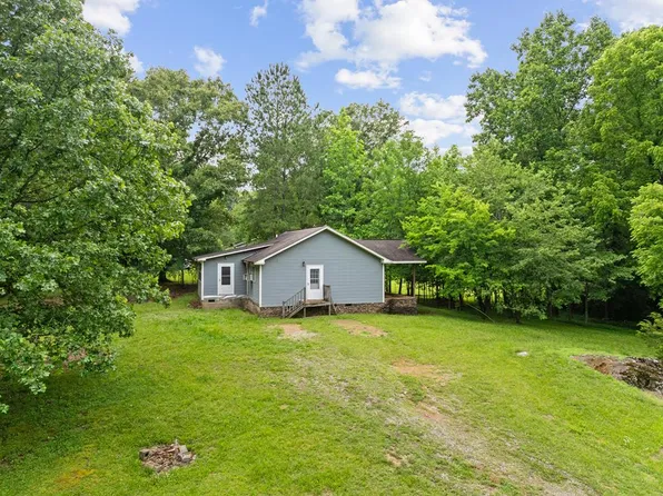 1930 Cooper Rd, Cohutta, GA 30710