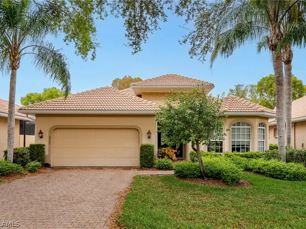 6845 Bent Grass Dr, Naples, FL 34113