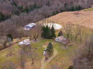 843 Greenlee Rd, Frankfort, OH 45628