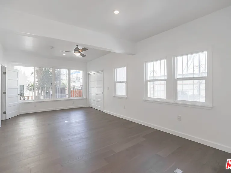 31 Breeze Ave #A — Photo 28
