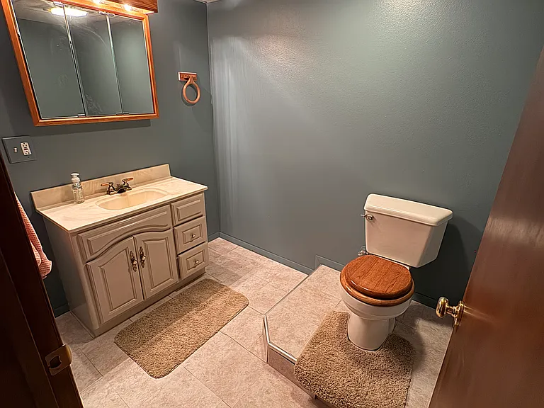 5570 Victorian Way — Photo 16