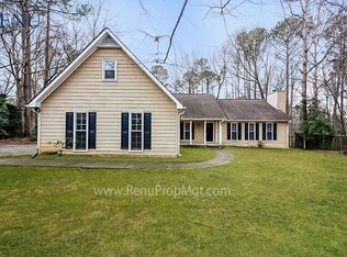 9183 Snipe Ln, Jonesboro, GA