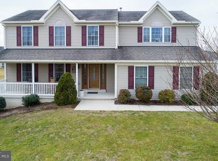 16 Hickory Ln, Bernville, PA 19506