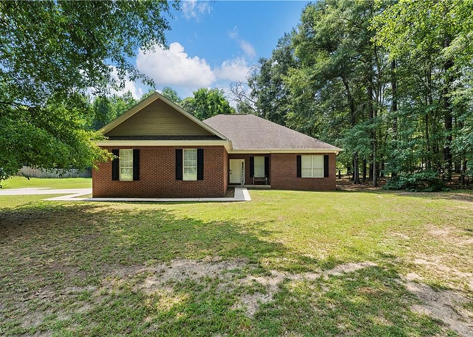 1st image of 62 Lee Road 414