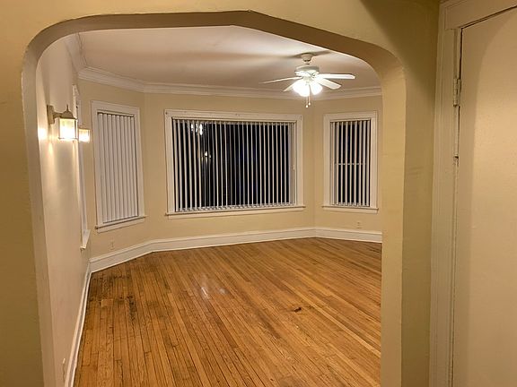2nd image of 7545 S Essex Ave APT 3