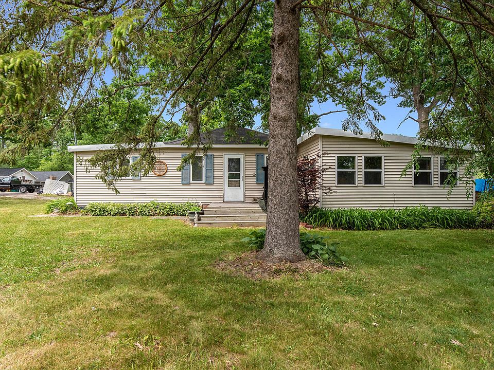 1st image of N1228 Sandalwood Dr