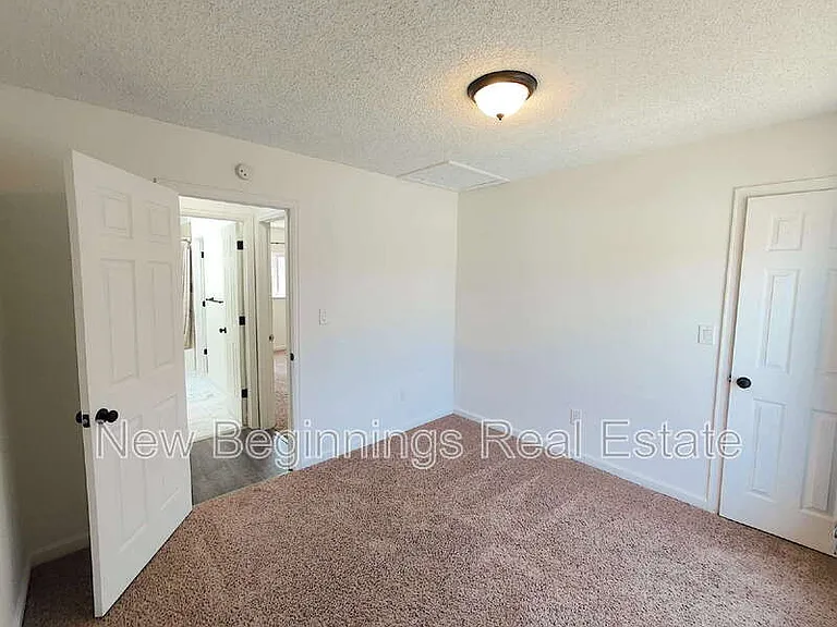 3415 Kirkwood Dr — Photo 11