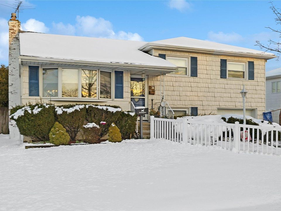 1st image of 38 Cambridge Drive