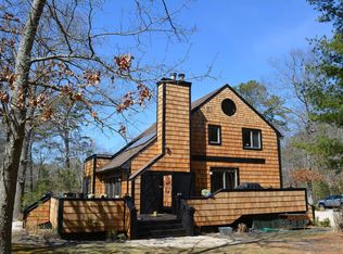 2025 Flanders Rd, Flanders, NY 11901