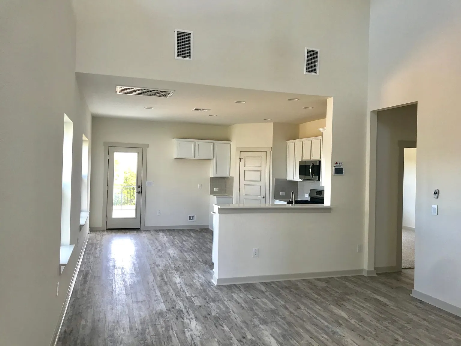 7721 Lowenfield Dr — Photo 3