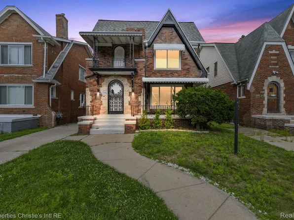 17192 Roselawn St, Detroit, MI 48221