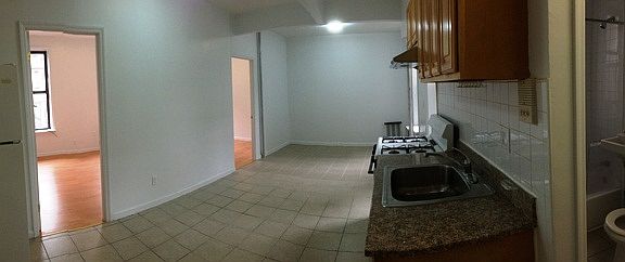 3rd image of 31 Market St APT 8