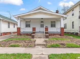 920 N Walnut St, Springfield, IL 62702