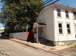 Manatawny Street 264/266, Pottstown, PA 19464