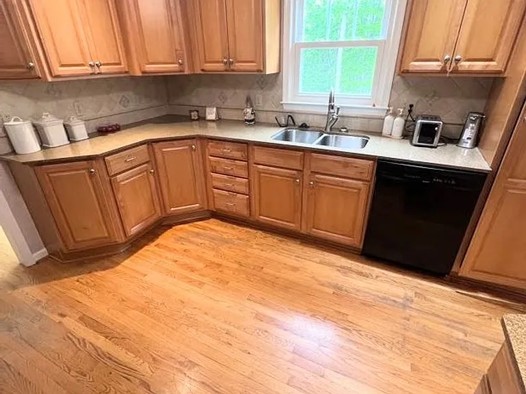 118 Guffey Ter — Photo 11