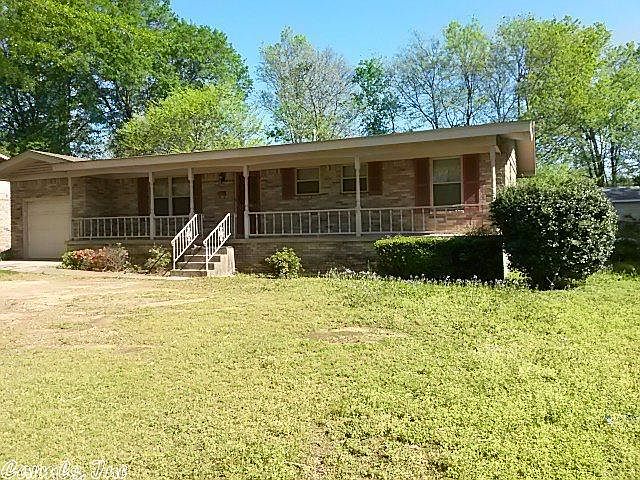 1st image of 5604 Applewood Dr