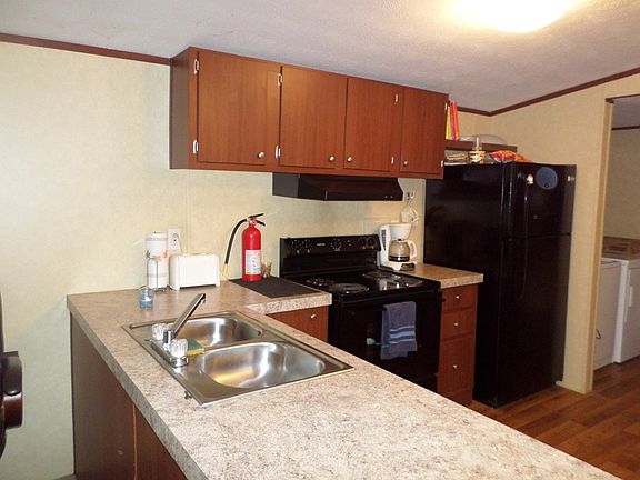 2nd image of 132 Blackfoot Dr