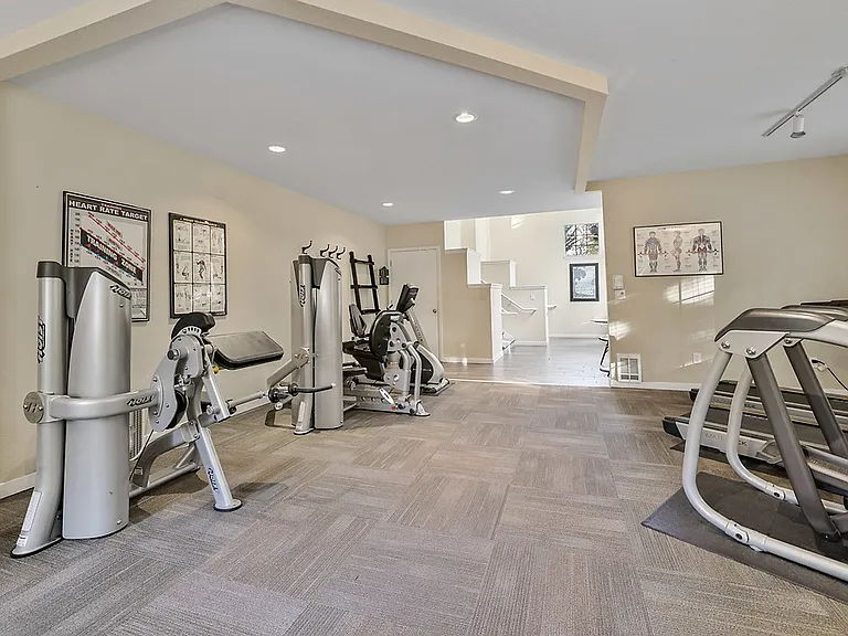 Sammamish View — Photo 22
