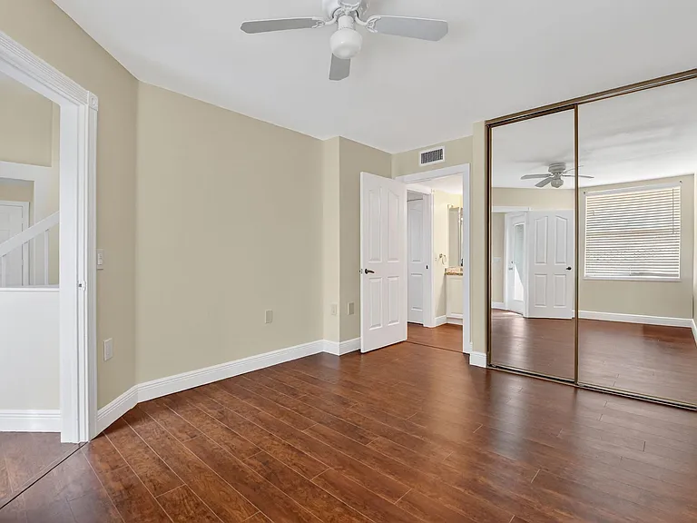 204 Andover Ct — Photo 20