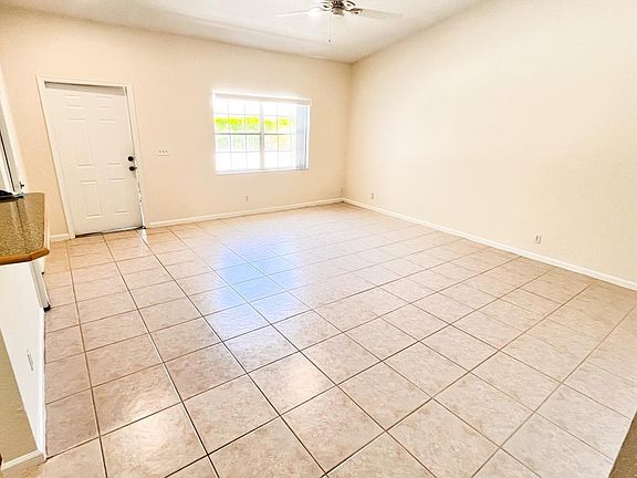 5th image of 1440 Hawthorne Pl