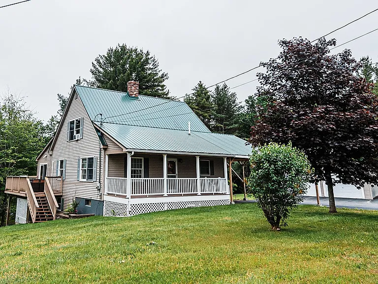38 Heron Cove Ln — Photo 1