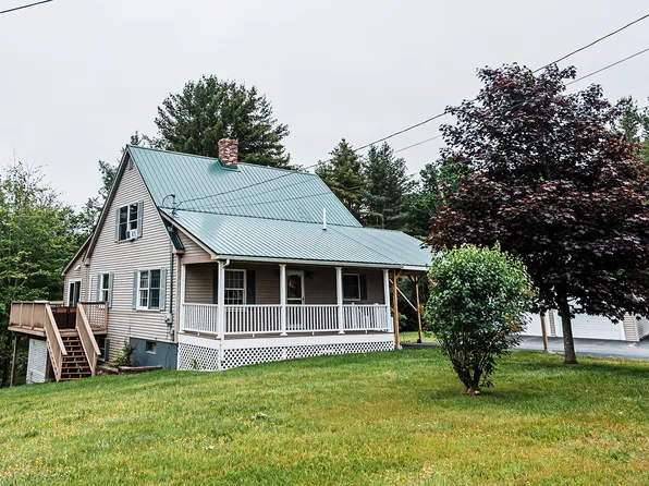 38 Heron Cove Ln, Belgrade, ME 04917