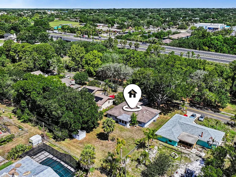851 Rolling Woods Ln — Photo 31