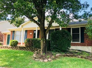 3805 McGarry Dr, Lexington, KY 40514