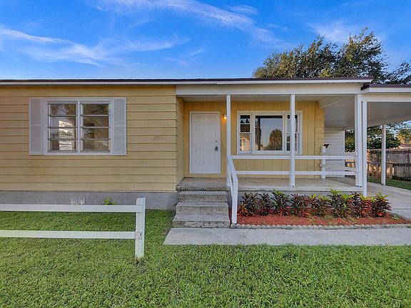 3rd image of 2518 Genessee Ave