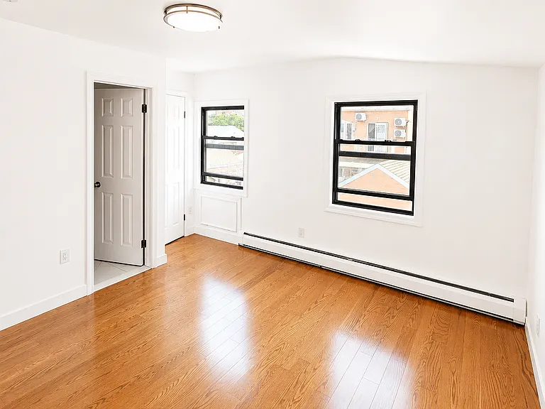 14715 Elm Ave #2 — Photo 10