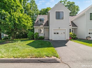 30 Garden Path UNIT 30, Farmington, CT 06032