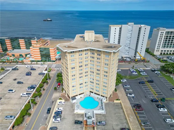 3810 Atlantic Ave APT 304, Virginia Beach, VA 23451