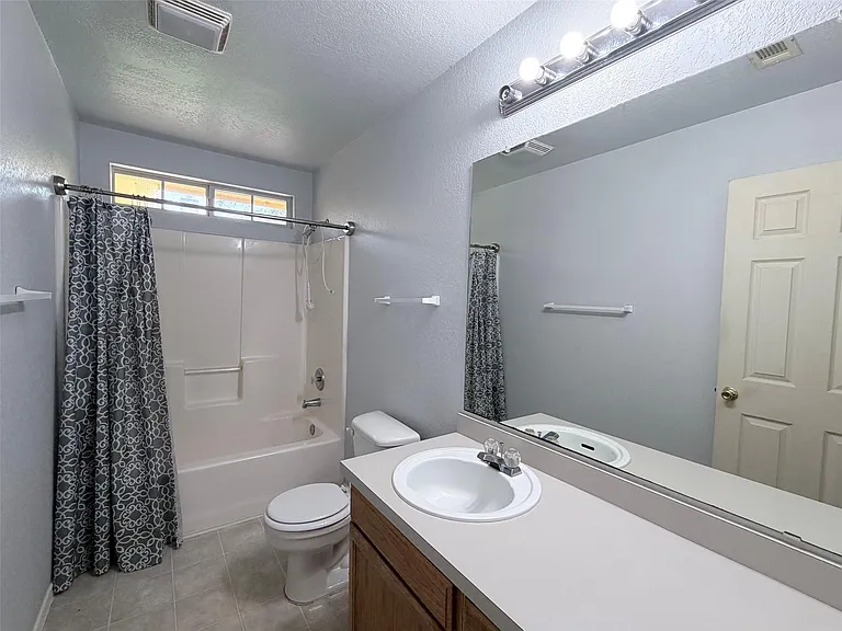 142 Nuuanu Ln — Photo 16
