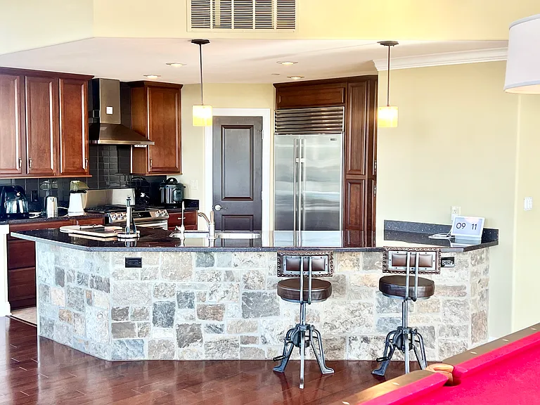 2105 N Meridian St #301 — Photo 1