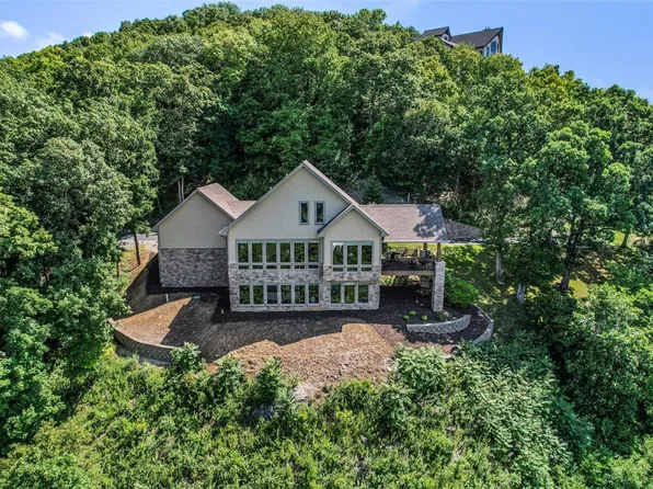 1 Sunset Rdg, Grafton, IL 62037