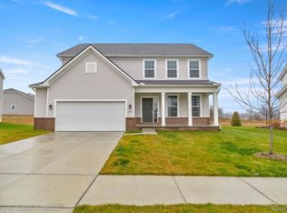 2711 Maize Loop, Saline, MI 48176