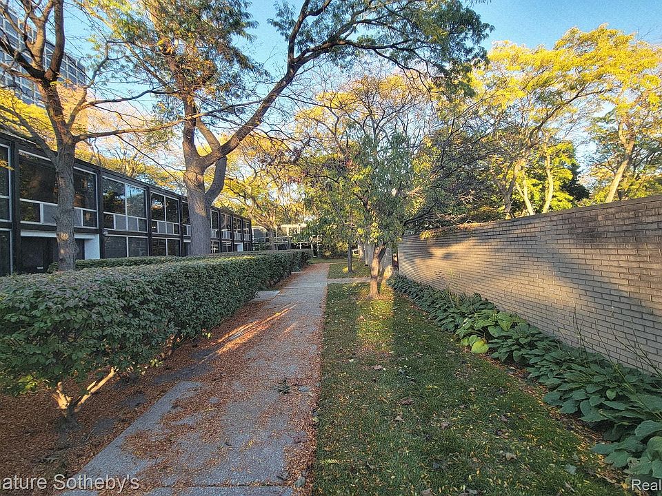 1339 Nicolet Pl, photo 20