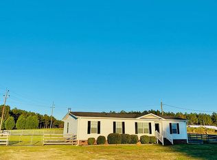 36 Gordon Duncan Ln, Silverstreet, SC 29145