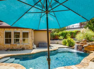 101 Indian Bend Dr, Lakeway, TX 78734