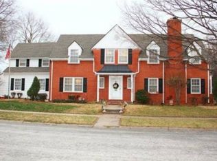 6959 Valley Rd, Kansas City, MO 64113