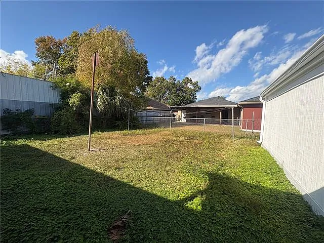 6027 Wales St — Photo 14