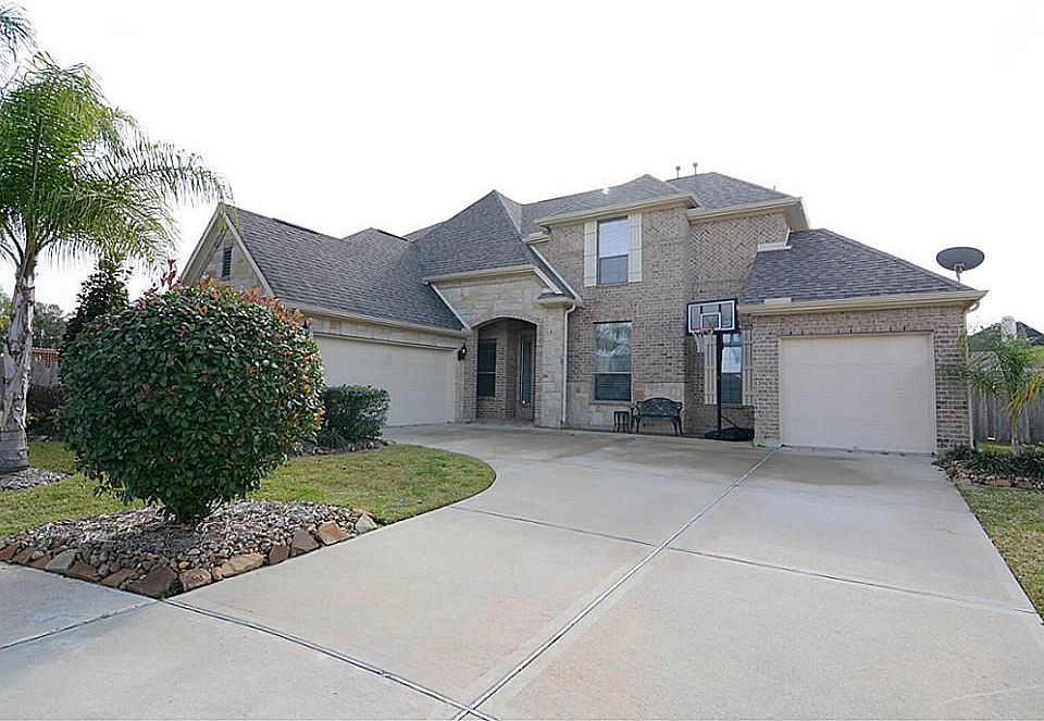 1st image of 6121 Bradford Ln