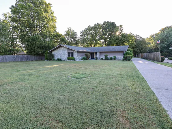 128 Verde Dr, Paducah, KY 42003