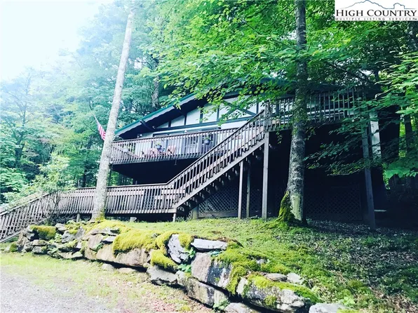 242 Charter Hills Road, Beech Mountain, NC 28604
