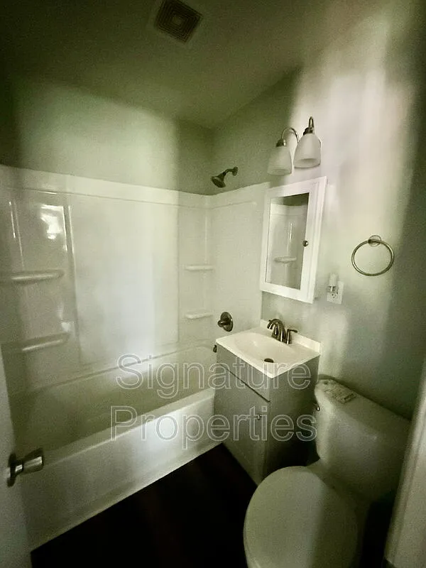 1 bed, 1.0 bath, 690 sqft, $1,100 — Photo 4