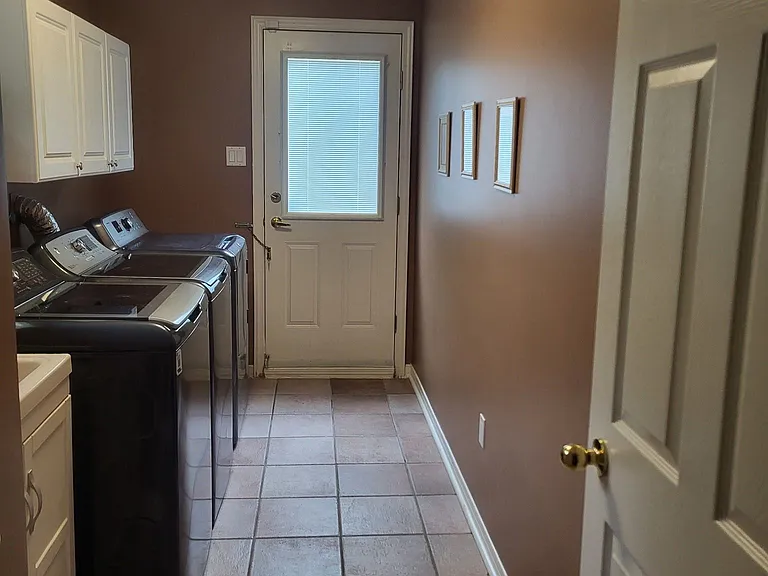 85 Emms Dr — Photo 12