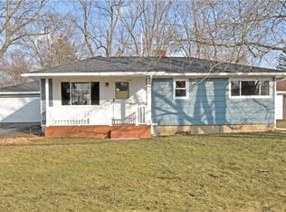 3459 Greenway Rd, Grand Island, NY 14072