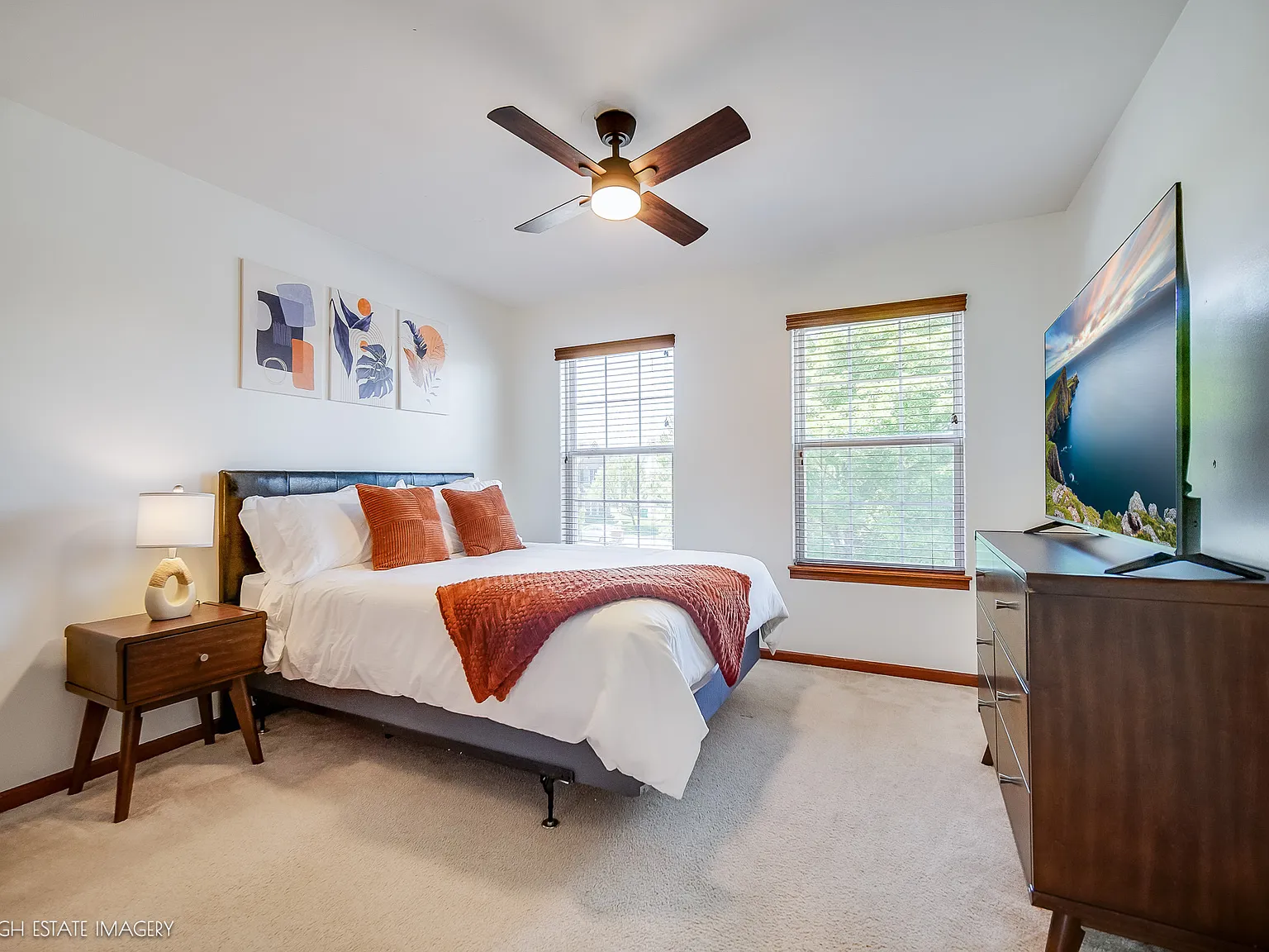 4 bed, 2131 sqft, $6,500 — Photo 4