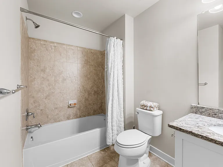 9780 Fields Rd — Photo 29