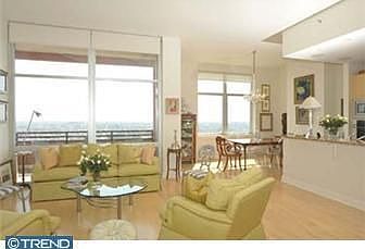 3rd image of 440 S Broad St Unit 2604